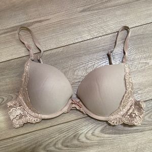 Victoria’s Secret dream angles push up bra